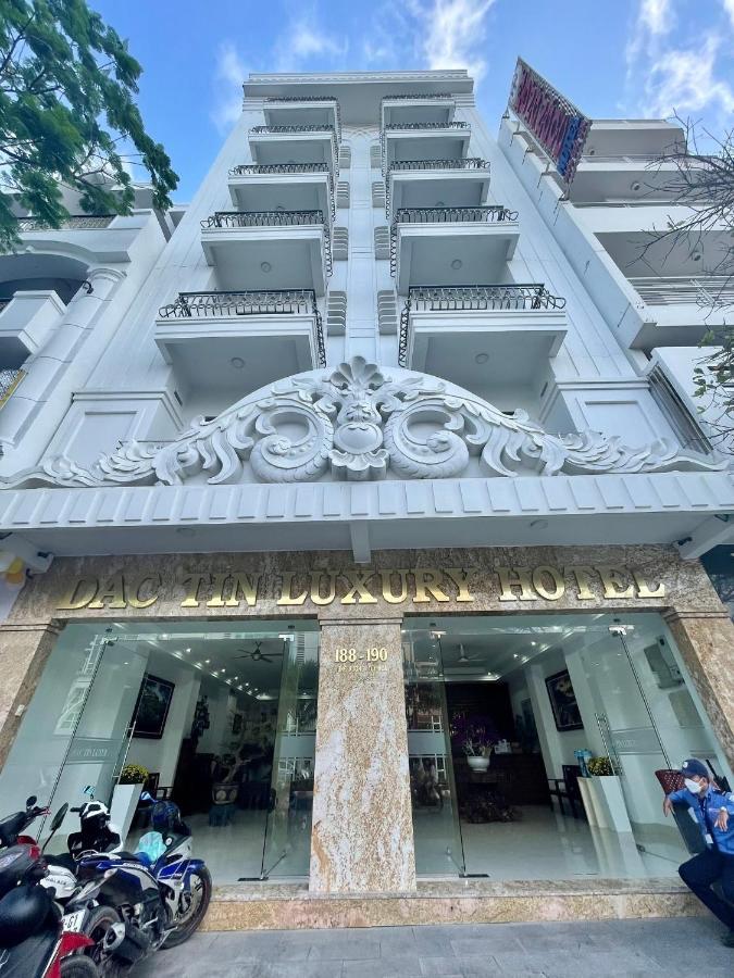 Dac Tin Luxury Hotel Tuy Hòa Kültér fotó
